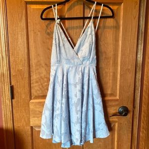 BNWT BUT BROKEN Lulu’s dusty blue skater dress size XL
